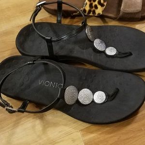 Vionic size 10 to 10.5 Black Silver Sandals